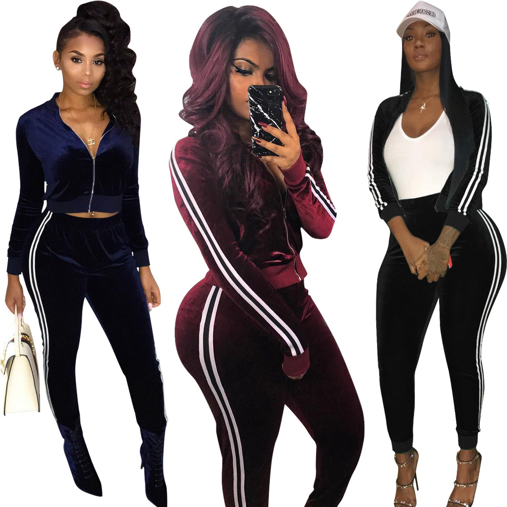 Fashion gold velvet sports suit